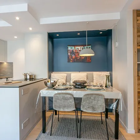 De Standing Avec Garage, Wifi Et Terrasse Au Pied Des Pistes A - Fr-1-694-332 Lägenhet
